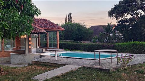 Outro ângulo da piscina